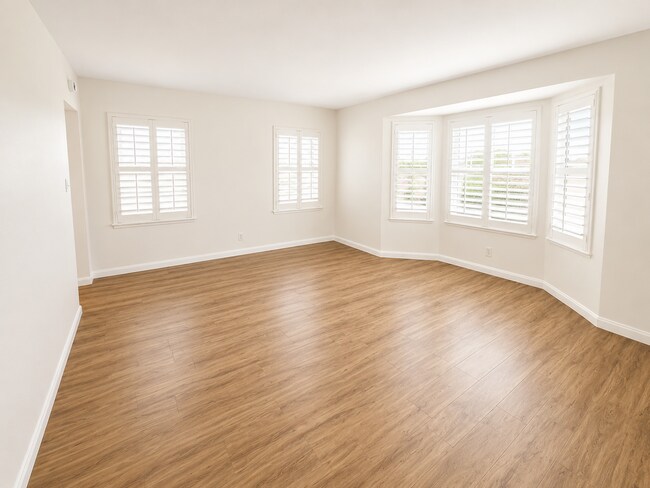 Building Photo - 2157 W 109th Pl