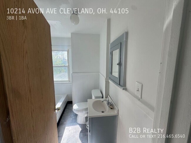 Building Photo - 10214 Avon Ave