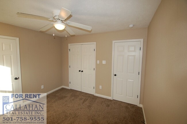 Building Photo - 3 Bedroom Duplex in Jacksonville