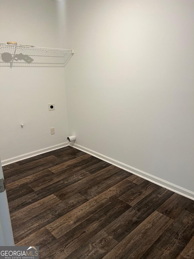 Building Photo - 7195 Rigel Bend SW