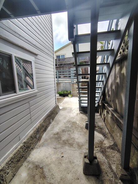 Building Photo - 3624 San Bruno Ave