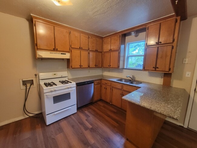 Building Photo - 2721 NW 12th St