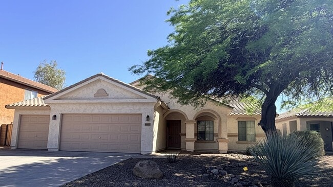 Building Photo - 45677 W Ranch Rd