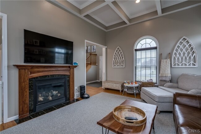 Building Photo - 117 MillCreek Ln