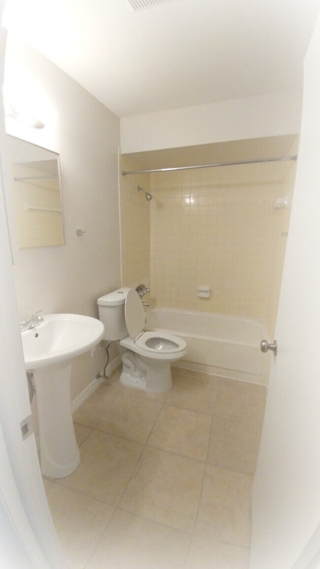 Building Photo - 1416 San Juan Court