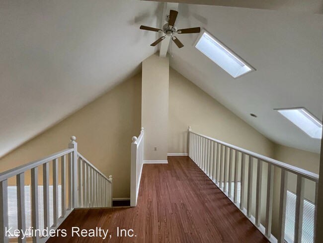 Building Photo - 3 br, 2 bath House - 5036 Stumberg Lane