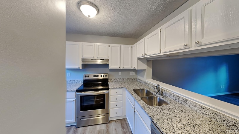 Building Photo - 4 Providence Ct