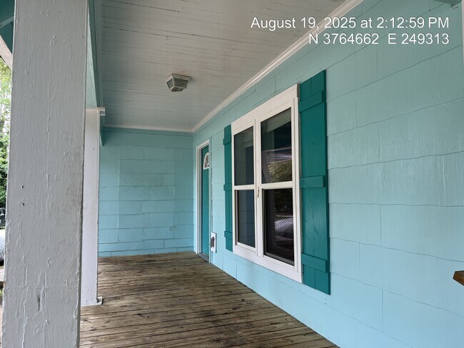 Building Photo - 186 Georgia Ave