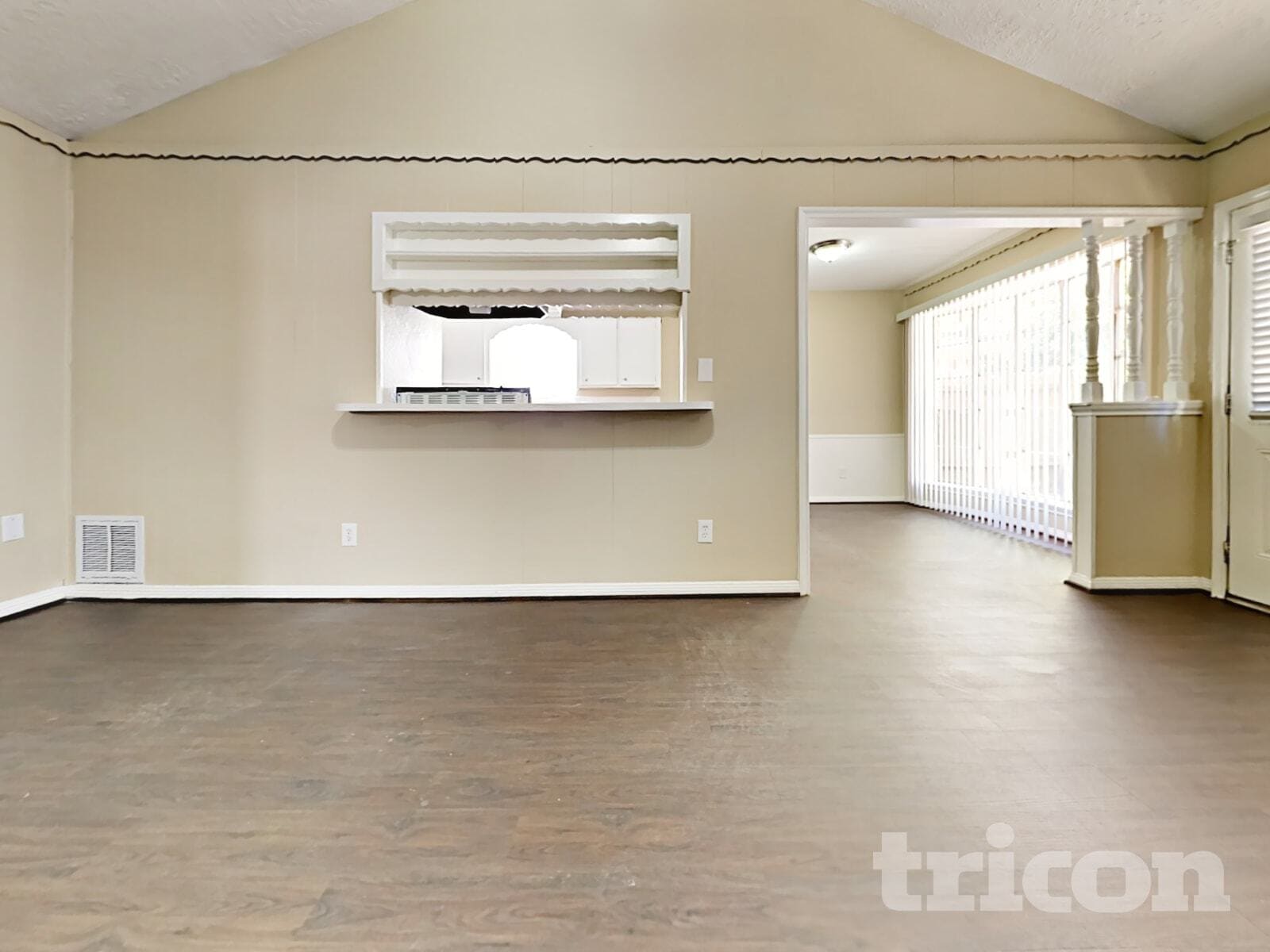 Building Photo - 16311 Green Shade Dr