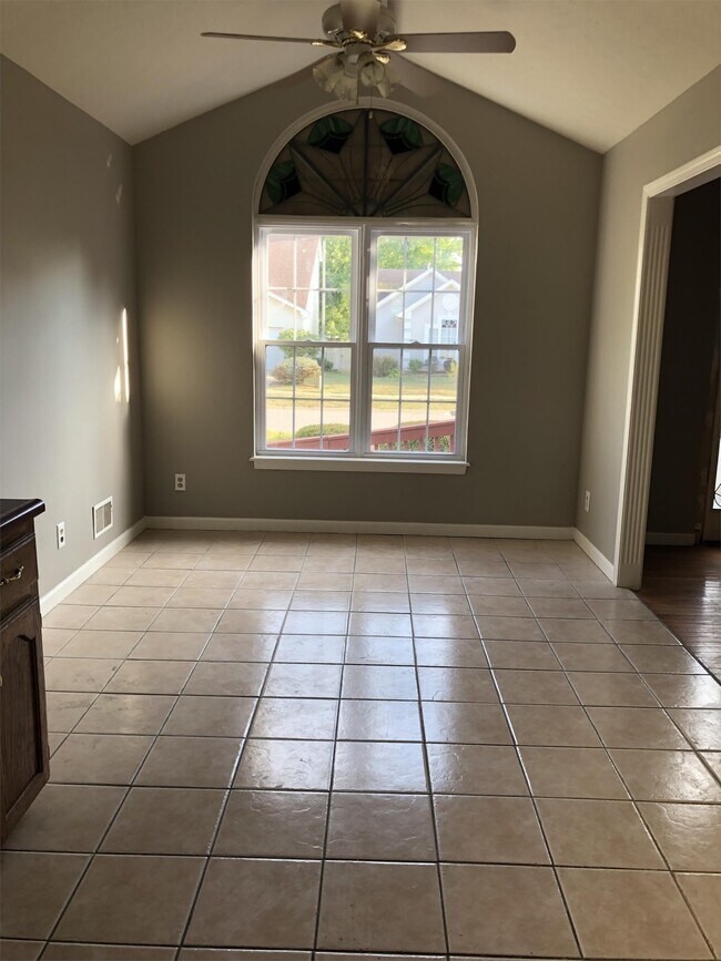 Building Photo - 5509 Woodcross Pl