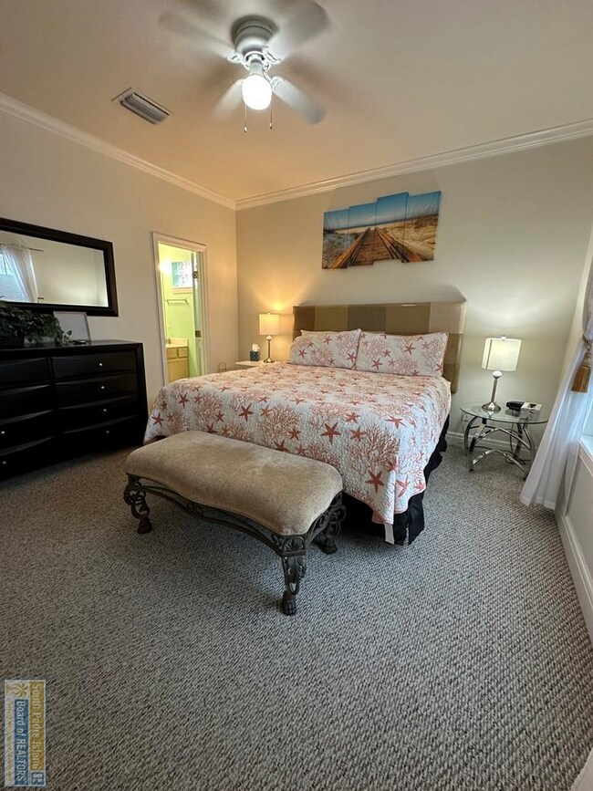 Building Photo - 111 E Polaris Dr