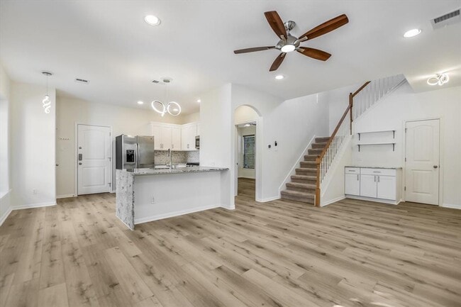 Building Photo - 11400 W Parmer Ln