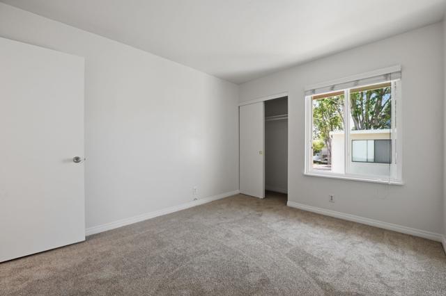 Building Photo - 1237 Evergreen Dr