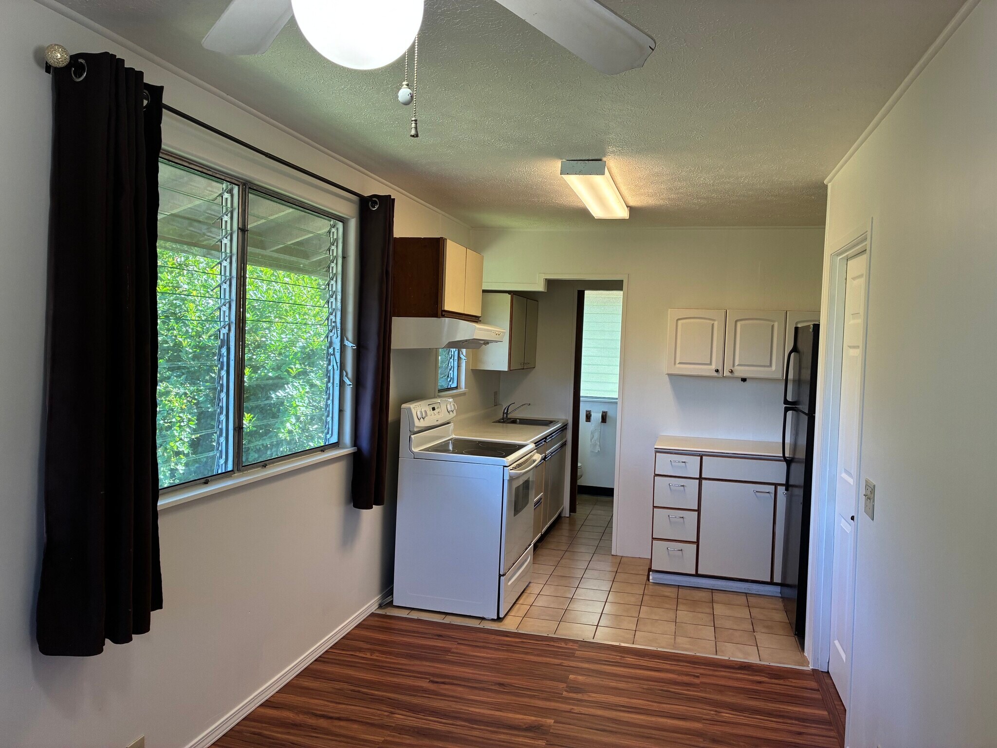 Building Photo - 3246 Kaohinani Dr