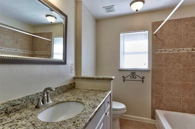 Building Photo - 2011 Stebbins Dr