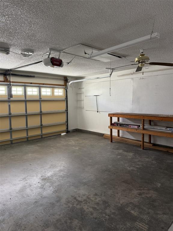 Building Photo - 2241 Heatheroak Dr