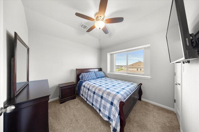 Building Photo - 6110 Principale Dr