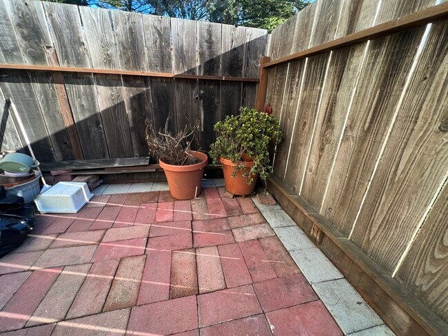 Building Photo - 189 San Pablo Ct