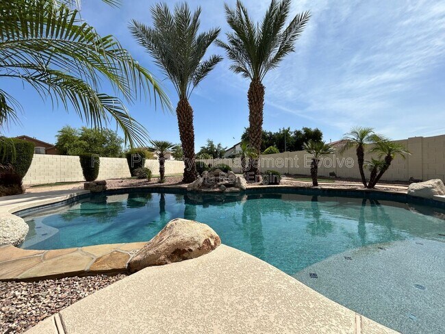 Building Photo - 9707 S 45th Ave