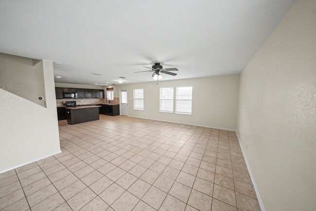 Building Photo - Spacious Cul-de-Sac Home in Bulverde Village - Realtor Commission: $500