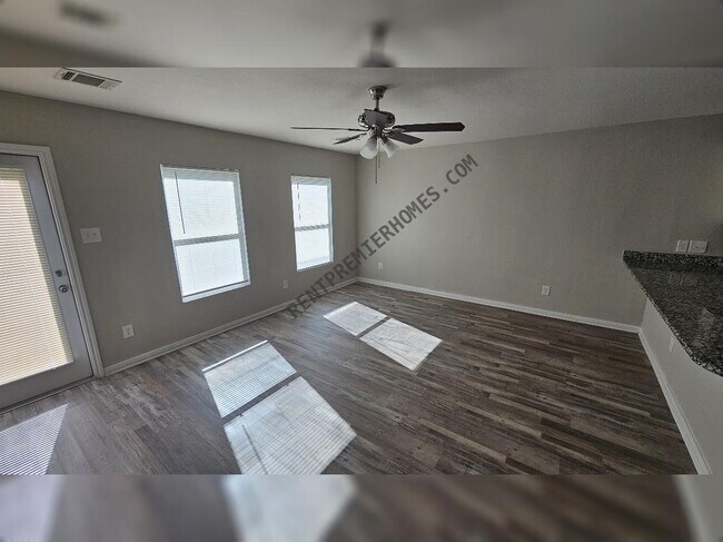 Building Photo - 15524 Briar Forest Dr