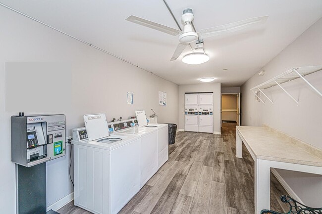 Building Photo - 1919 Prairie Square