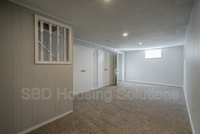 Building Photo - 5405 Woodson Rd