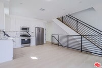 Building Photo - 11816 Gilmore St