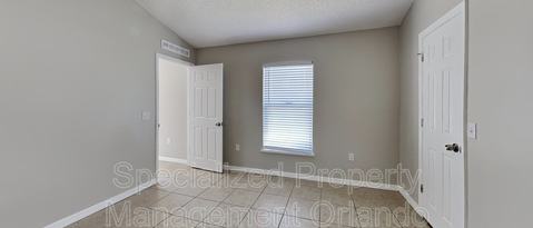 Building Photo - 1861 Manitoba Ct