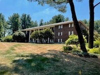 Building Photo - 420 Great Rd