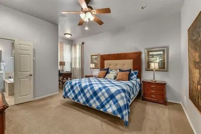 Building Photo - 2966 Tuscany Way