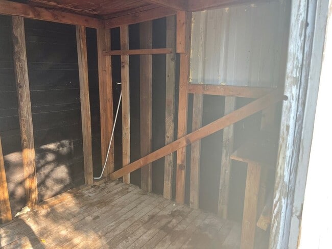 Building Photo - 1248 Horton Rd