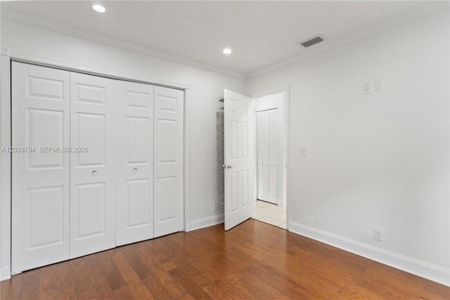 Building Photo - 4151 SW 56th Ave