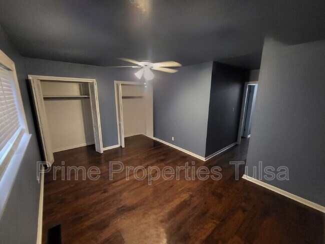 Building Photo - 1525 S 122nd E Ave