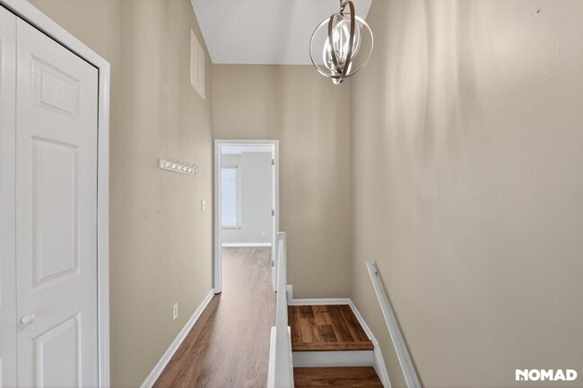 Building Photo - 6319 Sweetbay Dr