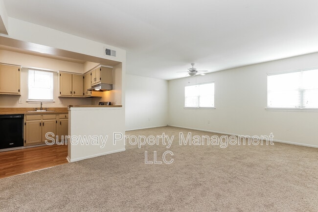 Building Photo - 505 Corinthian Ave