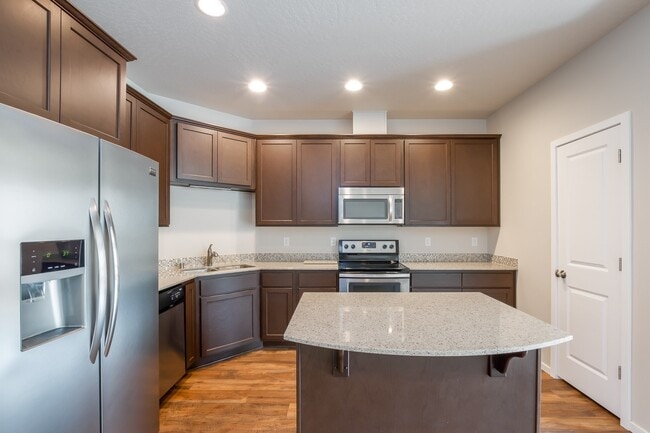 Building Photo - COMING SOON !! Kendall Yards, 3 Bedroom, 2.5 Bath Townhouse Now Available