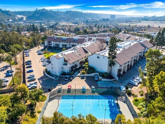 Building Photo - Beautiful 2 Bed/2 Bath Condo for Rent in Mission Verde!