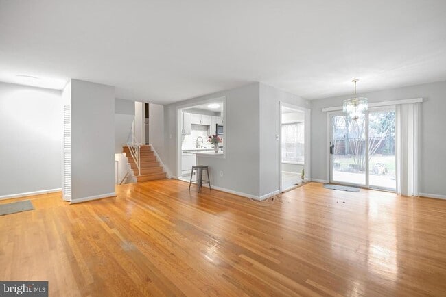 Building Photo - 4111 Landgreen St