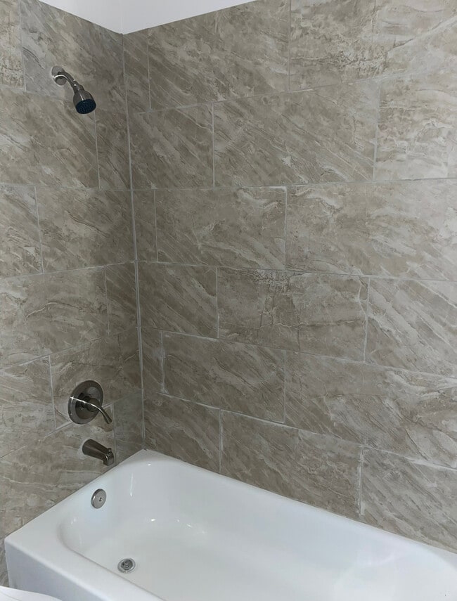 Building Photo - 9119 Sherbourne St