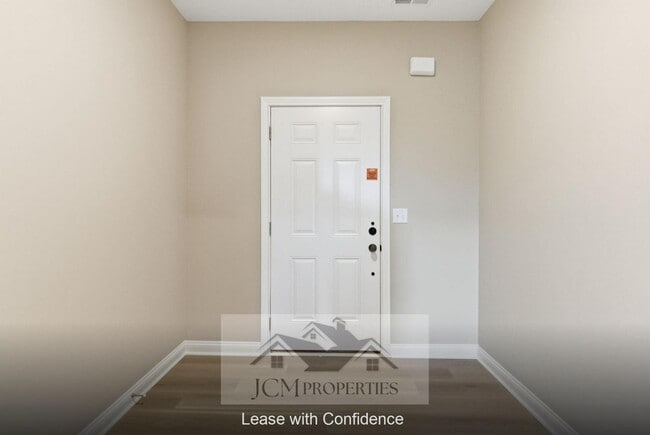 Building Photo - 113 Lambert Fld