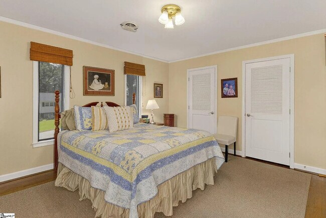 Building Photo - 306 Verner Dr