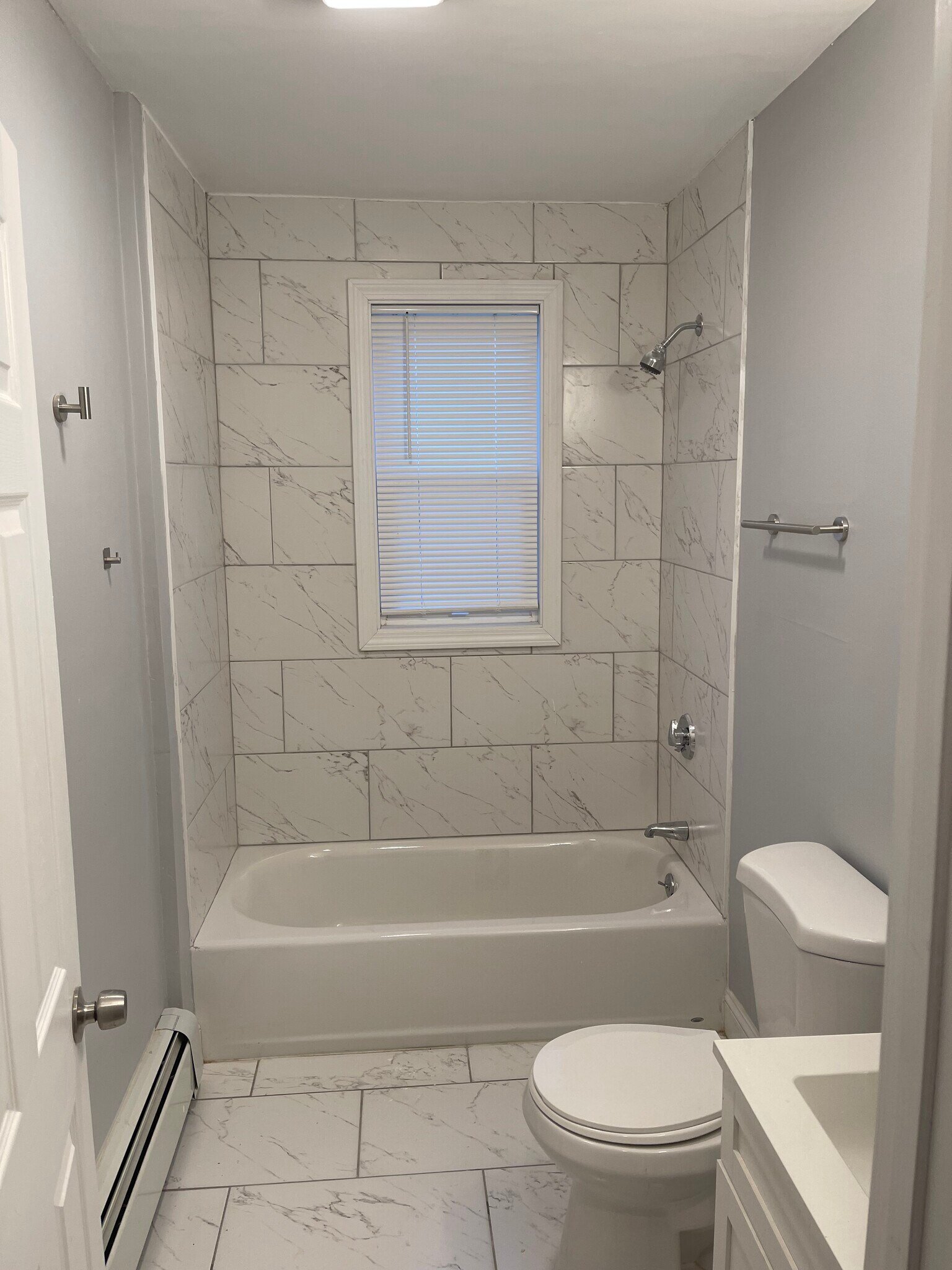 Building Photo - 26 Babson St