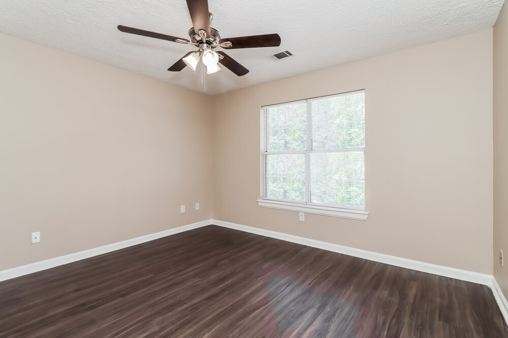 Building Photo - 1486 Foxwood Dr