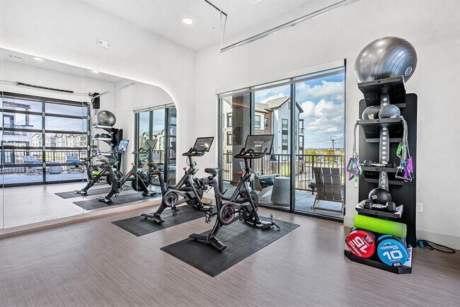 Building Photo - 4401 E Pflugerville Pkwy