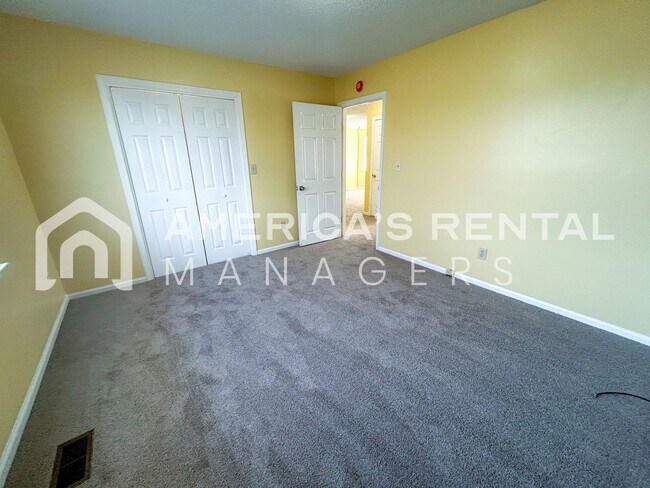 Building Photo - Home for Rent in Birmingham!