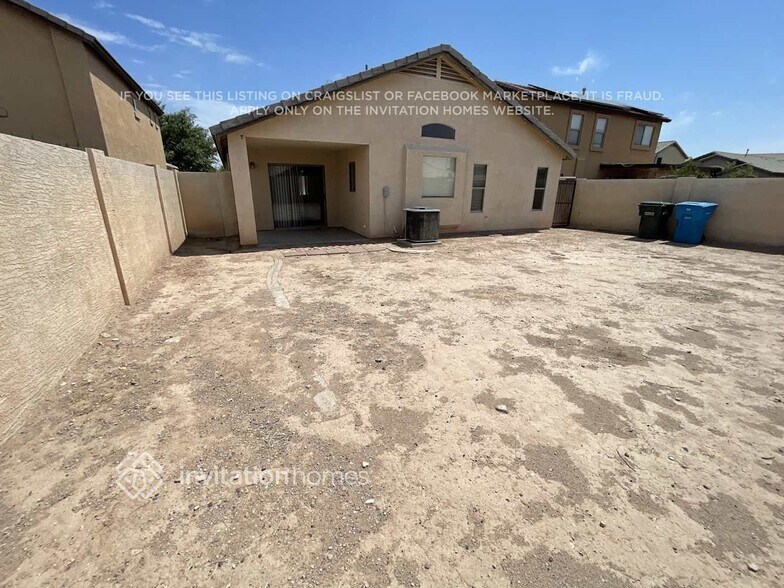 Building Photo - 7820 S 48th Dr