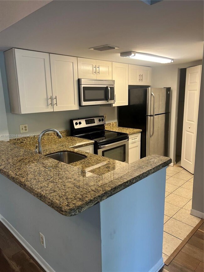 Building Photo - 10725 Cleary Blvd