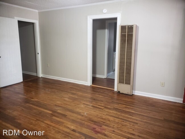 Building Photo - 4 br, 2 bath House - 4207 Truman Ave