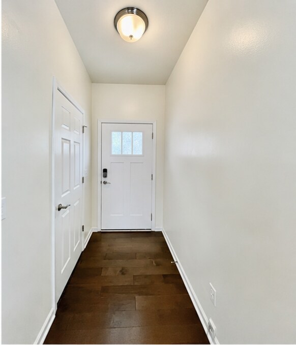 Building Photo - 351 Cardwell Ln